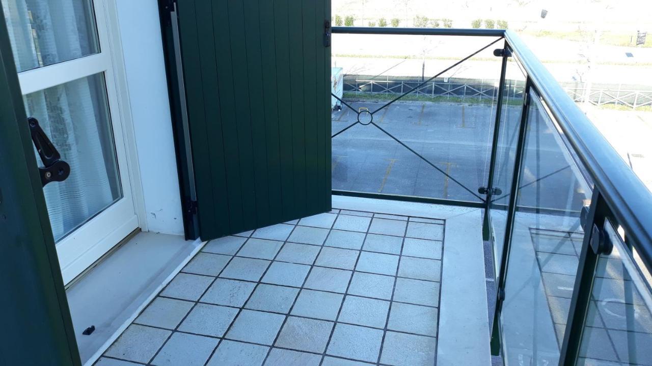 Delle Rose Apartment Eraclea Mare Exterior foto
